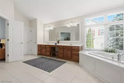 780 S Sussex Court, Aurora, OH 44202 - Photo 28