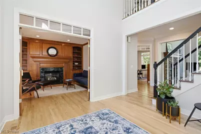 780 S Sussex Court, Aurora, OH 44202 - Photo 6
