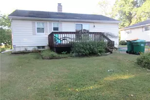 75 E Erie St, Jefferson, OH 44047 - Photo 4