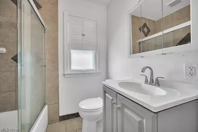 14125 Liberty Avenue, Loveland, OH 44135 - Photo 12
