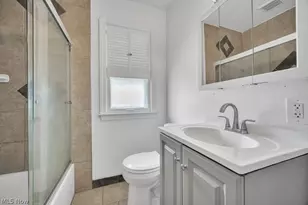 14125 Liberty Ave, Loveland, OH 44135 - Photo 12
