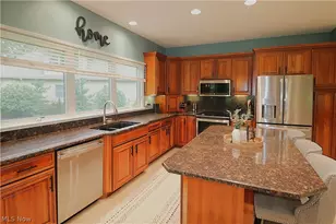 191 Briarcrest Dr, Norwalk, OH 44857 - Photo 2