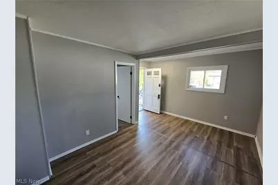 15788 Mandalay Avenue, Loveland, OH 44110 - Photo 2