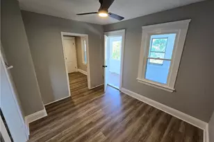 15788 Mandalay Ave, Loveland, OH 44110 - Photo 8