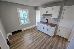 15788 Mandalay Ave, Loveland, OH 44110 - Photo 12