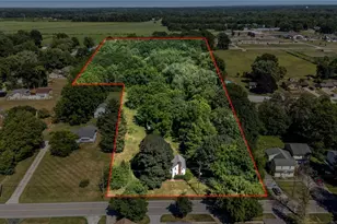 108 Woodworth Ave, Painesville Twp, OH 44077 - Photo 2
