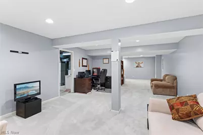 137 Colonial Drive, Painesville, OH 44077 - Photo 26