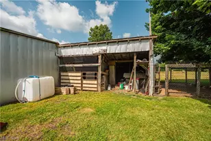 11755 Market Ave NW, Uniontown, OH 44685 - Photo 30