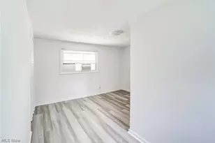 13117 Wilton Ave, Loveland, OH 44135 - Photo 24