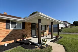 106 Penn Ave, Mingo Junction, OH 43938 - Photo 2