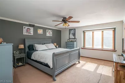5036 Parkhaven Avenue NE, Canton, OH 44705 - Photo 24