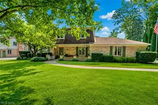 5036 Parkhaven Ave NE, Canton, OH 44705 - Photo 1