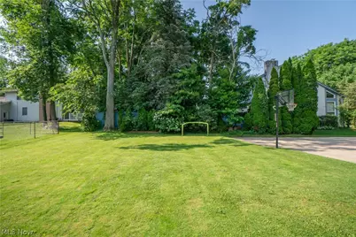 5036 Parkhaven Avenue NE, Canton, OH 44705 - Photo 36
