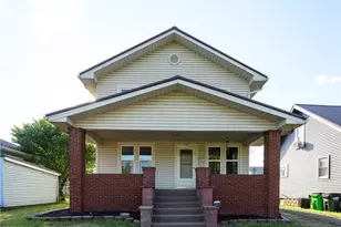 320 Oak St, Uhrichsville, OH 44683 - Photo 2