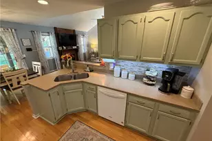 320 Kent St, Wellington, OH 44090 - Photo 12
