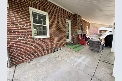 2319 Broad Boulevard, Cuyahoga Falls, OH 44223 - Photo 36