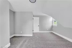 1083 Eastlake Dr, Eastlake, OH 44095 - Photo 14