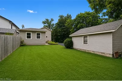 452 Market Street E, Canal Fulton, OH 44614 - Photo 10