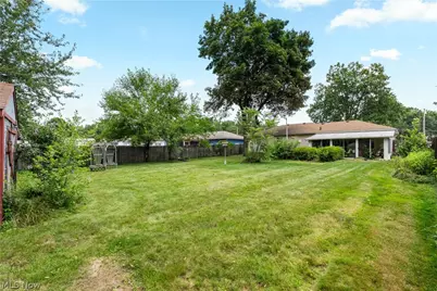 3112 N Bender Avenue, Akron, OH 44319 - Photo 2