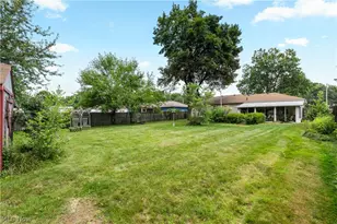 3112 N Bender Ave, Akron, OH 44319 - Photo 2