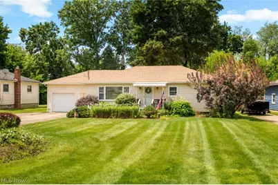 3112 N Bender Avenue, Akron, OH 44319 - Photo 1