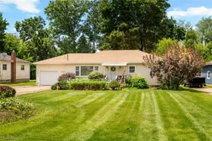 3112 N Bender Ave, Akron, OH 44319 - Photo 1
