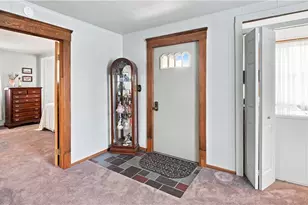 2005 E Wheeling Ave, Cambridge, OH 43725 - Photo 2