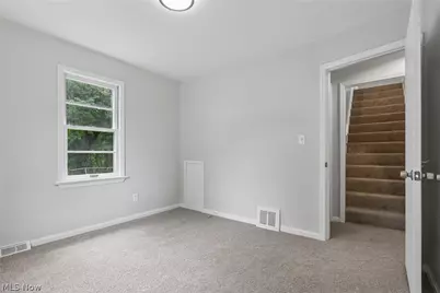 1237 Easton Drive, Akron, OH 44310 - Photo 14