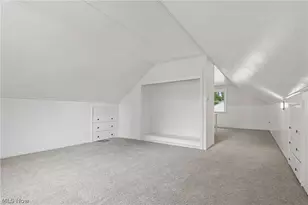 1237 Easton Dr, Akron, OH 44310 - Photo 12