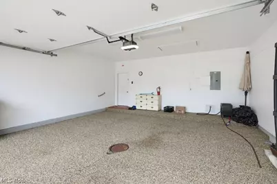 2089 Stillwood Lane, Akron, OH 44313 - Photo 40