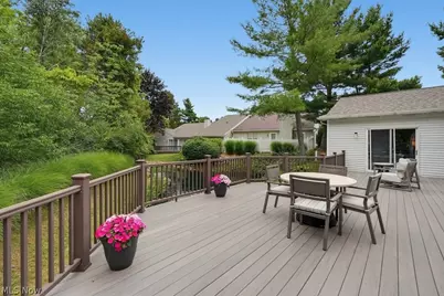 2089 Stillwood Lane, Akron, OH 44313 - Photo 48