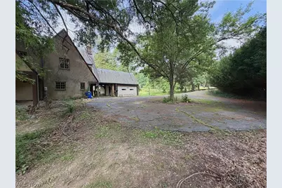 946 Park Boulevard W, East Liverpool, OH 43920 - Photo 14