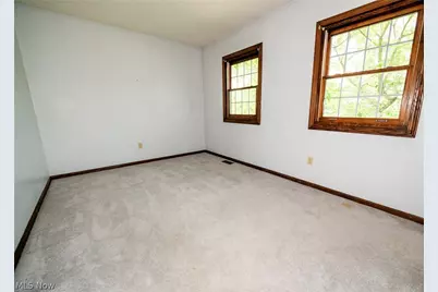 241 Kent Circle NE, New Philadelphia, OH 44663 - Photo 22