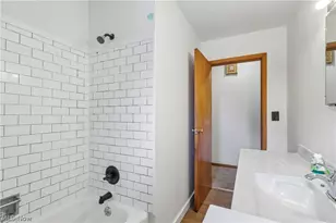 901 S Belle Vista Ave, Youngstown, OH 44509 - Photo 10
