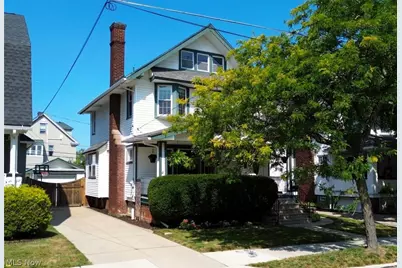 1190 Gladys Avenue, Oakwood, OH 44107 - Photo 1
