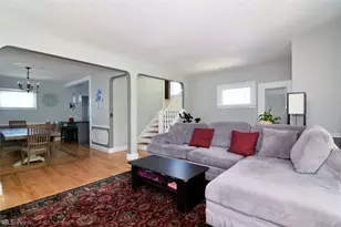 1190 Gladys Ave, Oakwood, OH 44107 - Photo 12