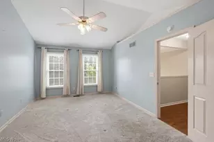 533 Continental Dr, Sagamore Hills, OH 44067 - Photo 22