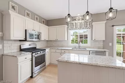 533 Continental Drive, Sagamore Hills, OH 44067 - Photo 2