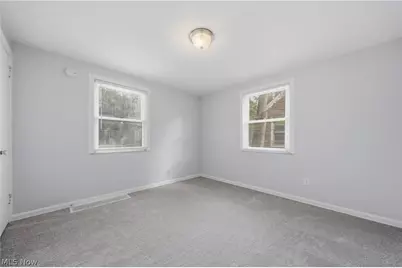 2643 Fletcher Avenue NE, Canton, OH 44705 - Photo 12
