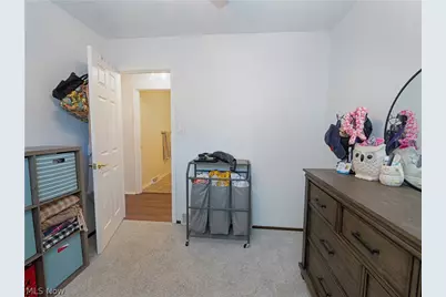 510 Hilbish Avenue, Akron, OH 44312 - Photo 14