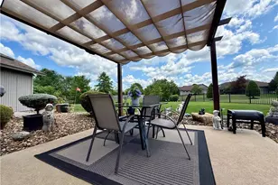 33065 Cobblestone Cir, North Ridgeville, OH 44039 - Photo 8