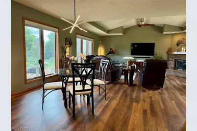 33065 Cobblestone Circle, North Ridgeville, OH 44039 - Photo 4