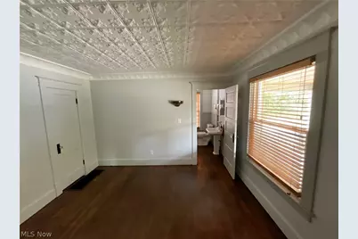 110 Bentley Street, Hubbard, OH 44425 - Photo 14