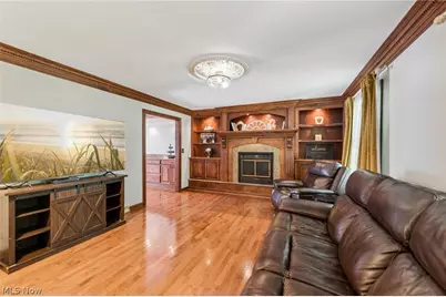 157 Bierce Street, Tallmadge, OH 44278 - Photo 4