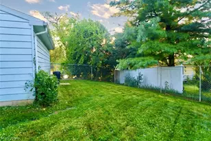 2930 Center Rd, Poland, OH 44514 - Photo 30