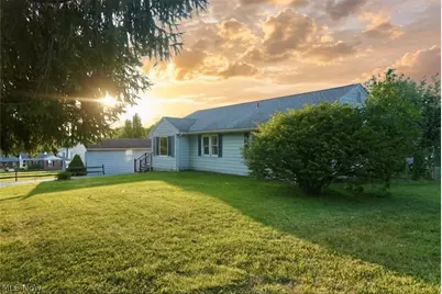 2930 Center Road, Poland, OH 44514 - Photo 2
