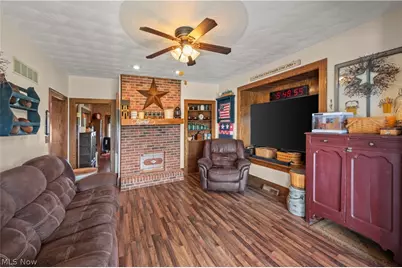 1811 Washington Boulevard, Belpre, OH 45714 - Photo 10