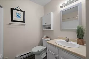 2469 Waterford Pointe Dr, Kent, OH 44240 - Photo 22