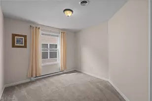 2469 Waterford Pointe Dr, Kent, OH 44240 - Photo 28