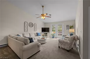 2469 Waterford Pointe Dr, Kent, OH 44240 - Photo 16